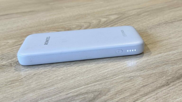 Romoss PHC10 10000mAh Power Bank with Built-In Cables | 20W Fast Charge