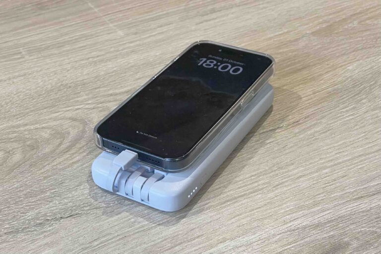 Romoss PHC10 10000mAh Power Bank with Built-In Cables | 20W Fast Charge