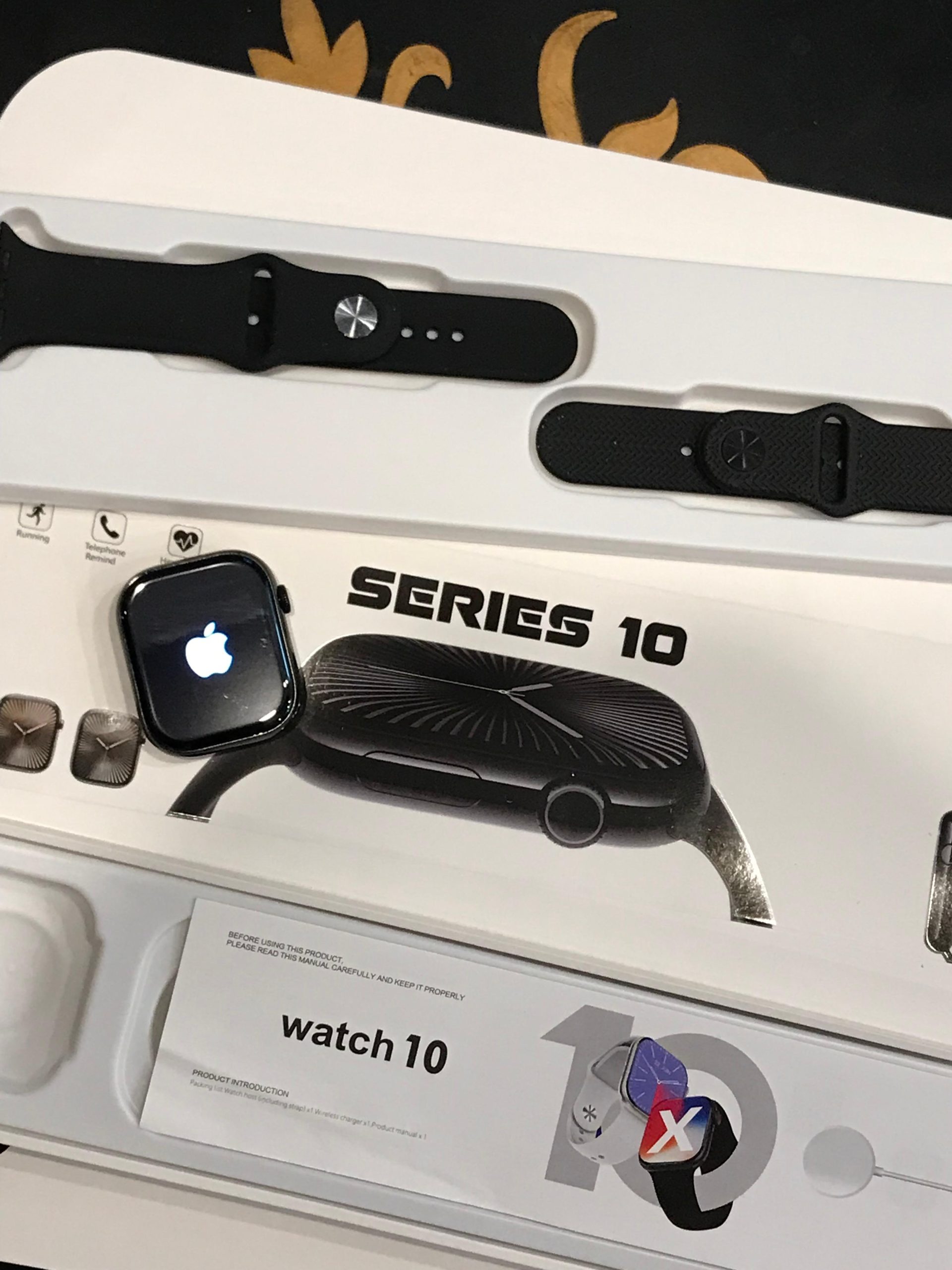 WhatssApp Image 2025-02-22 at 5.17.00 PM Apple logo Series 10 Smartwatch Amoled