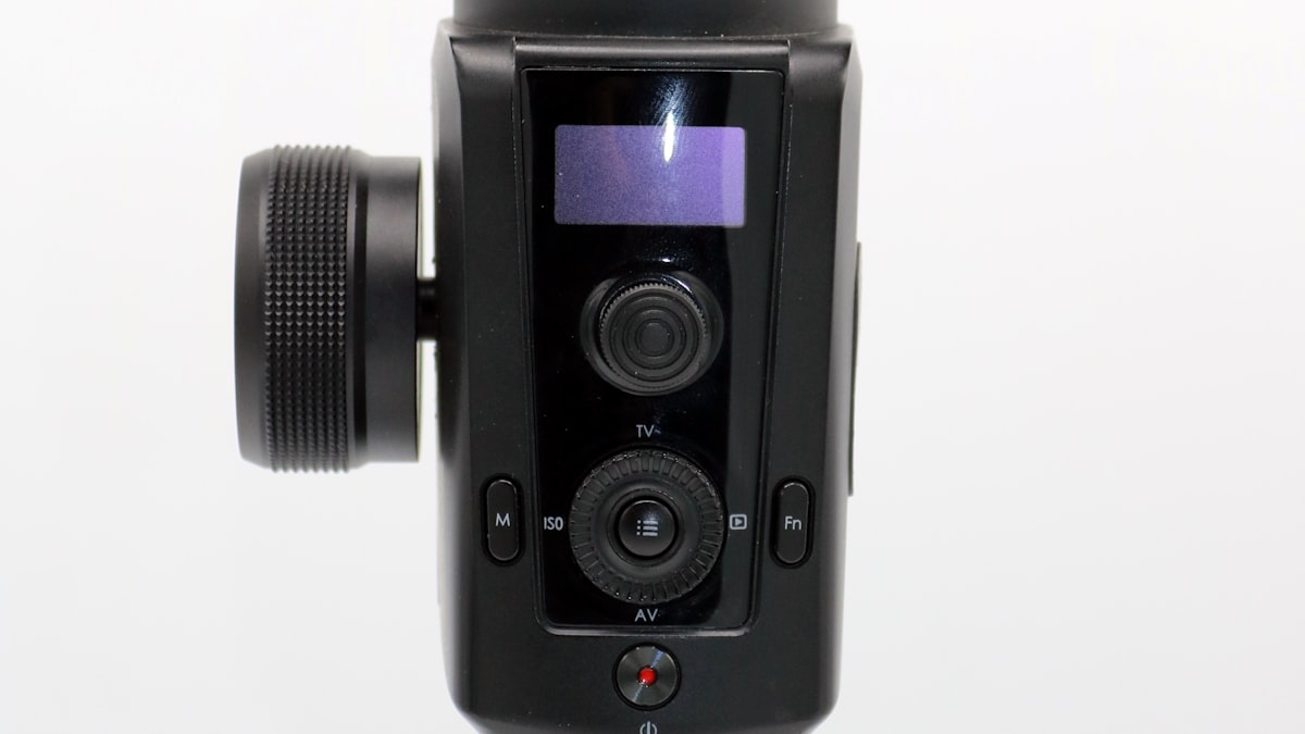 Tripod Buying Guide: Choosing the Right Height, Grip, and Mount