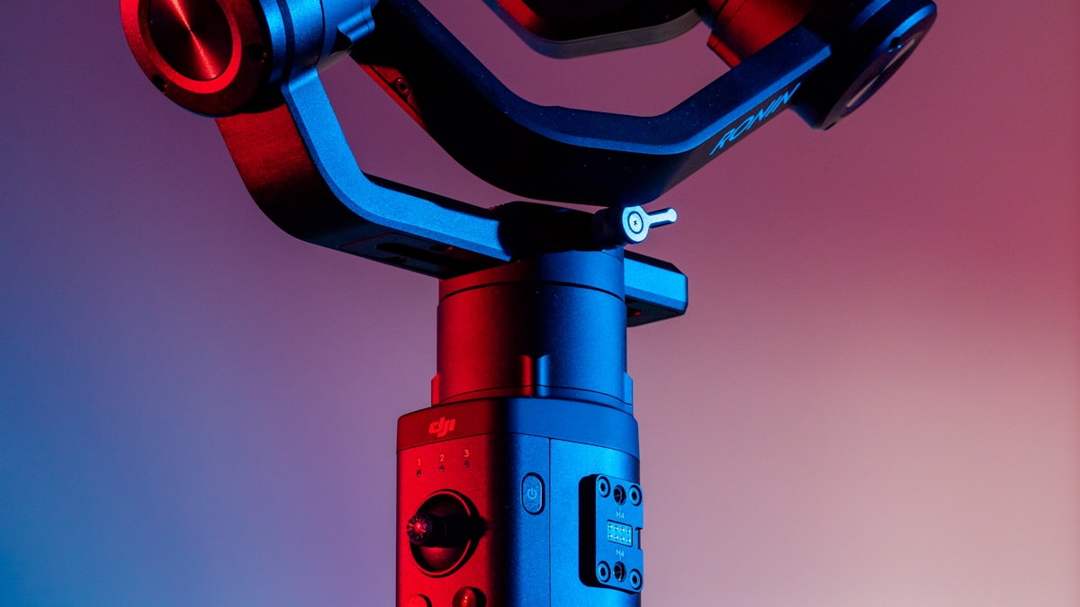 Tripod vs Gimbal: Which Stabilizes Phone Video Better
