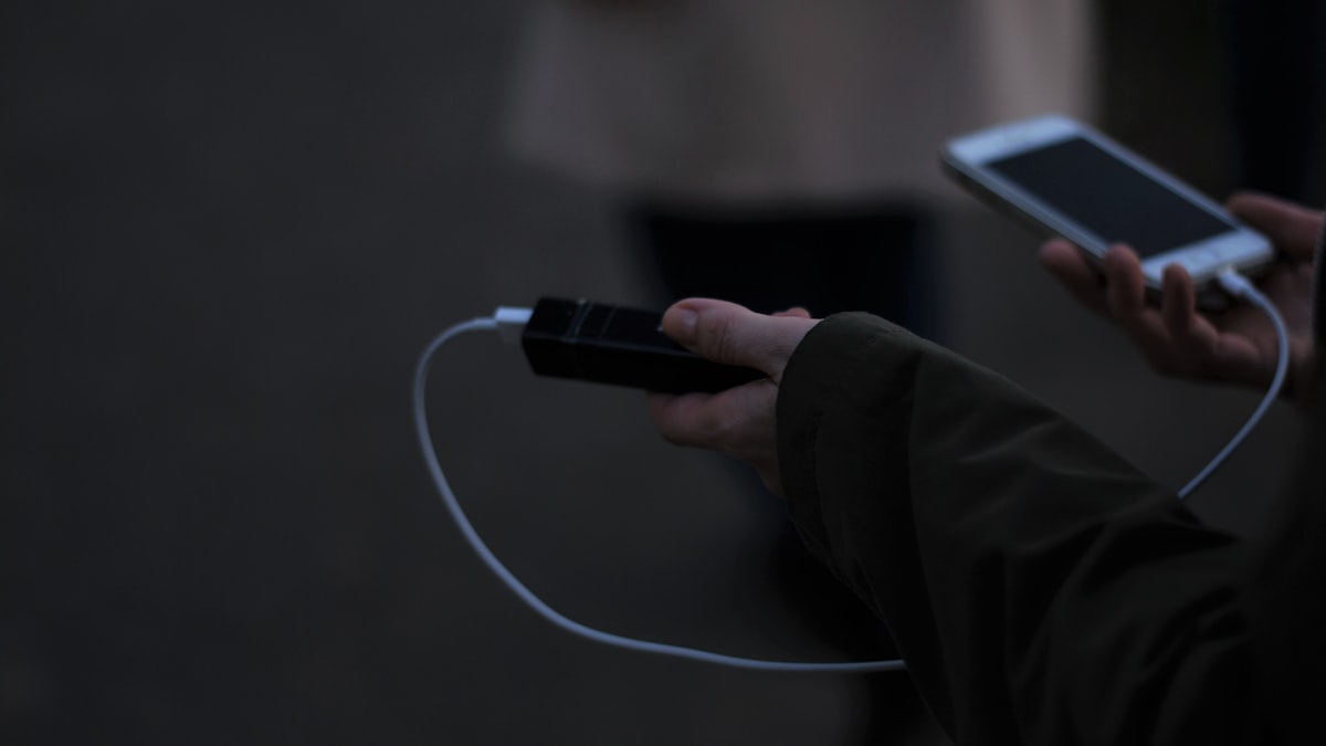 How to Extend Your Ring Light\’s Battery Life While Filming